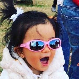 Meet your Posher, Claudine